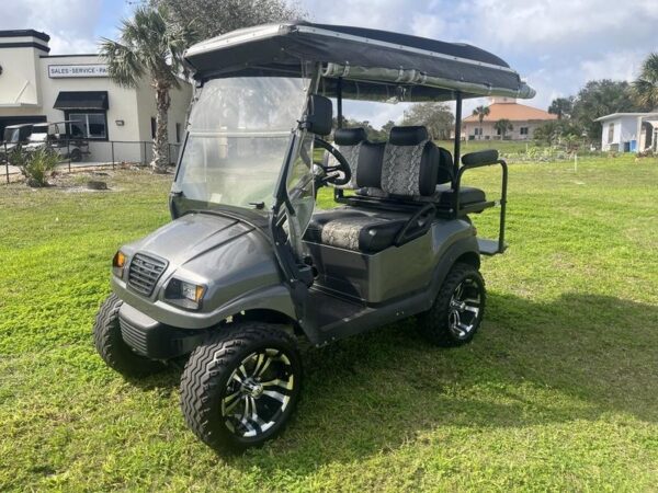 2015 Club Car® Precedent Golf Cart