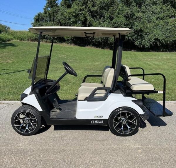 2023 Yamaha Drive2 QuieTech EFI Gas Golf Cart – White - Image 11
