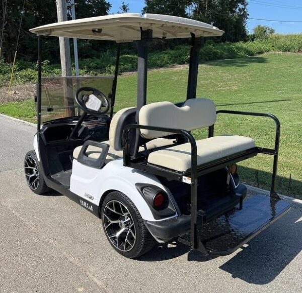 2023 Yamaha Drive2 QuieTech EFI Gas Golf Cart – White - Image 8